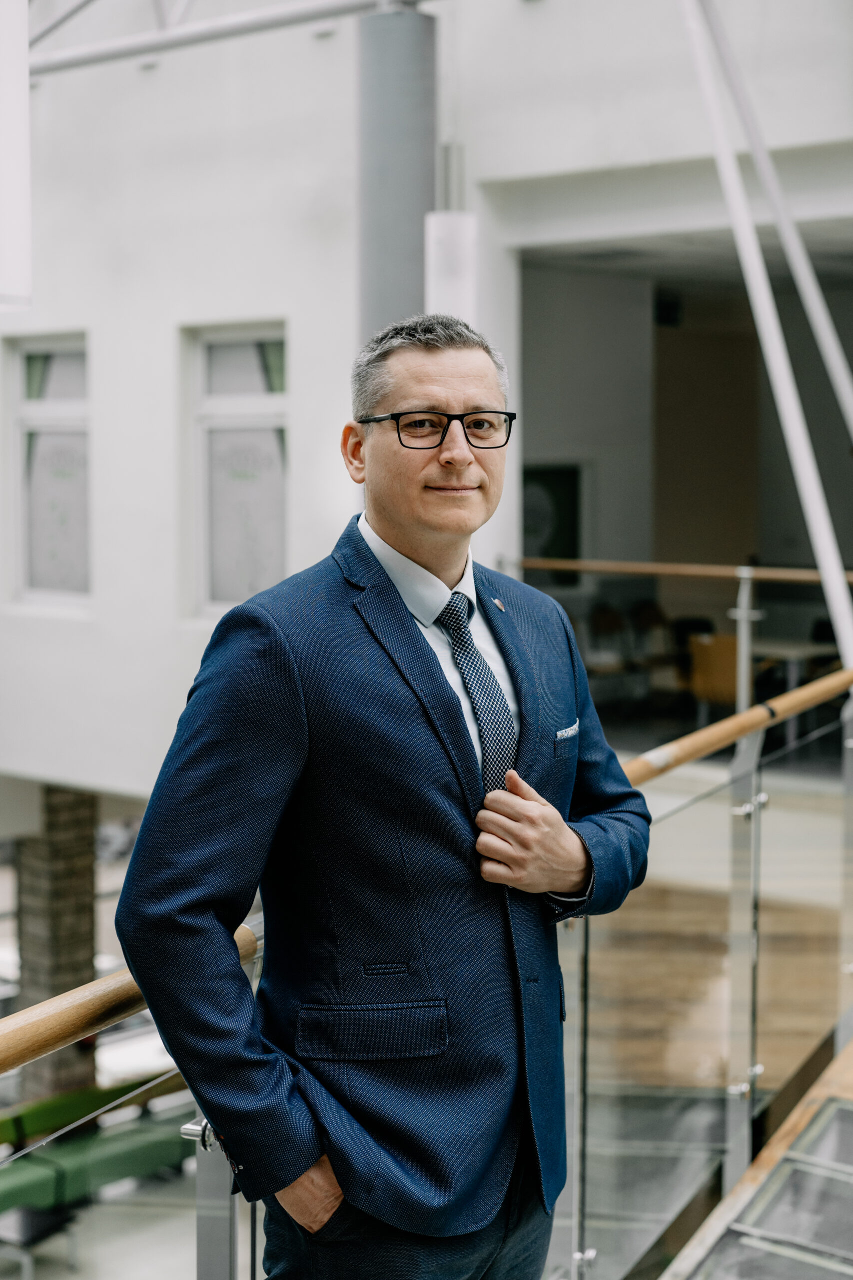 Piotr Sierzputowski, FinadConsulting